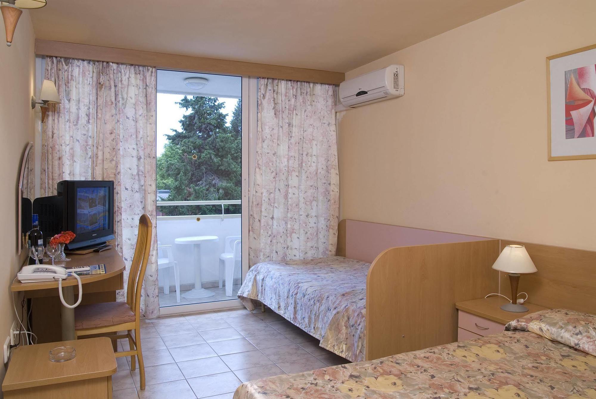 Hotel Oasis Albena Eksteriør bilde